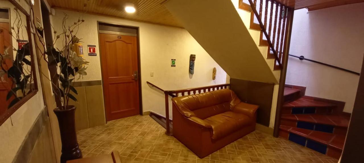 Hoteles Bogota Inn Colonial Eksteriør billede