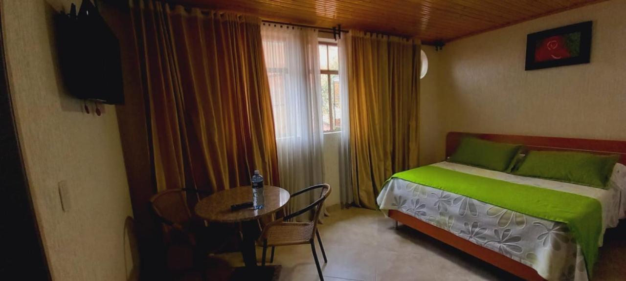 Hoteles Bogota Inn Colonial Eksteriør billede